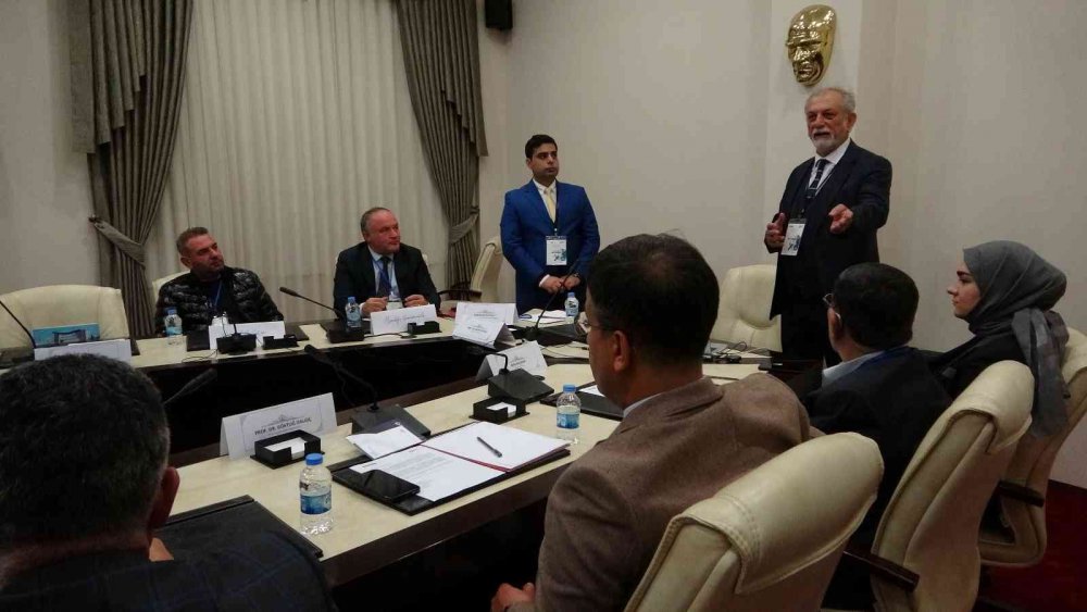 PROF. DR. KADİR SEYHAN: " ’PALAMUT BOL OLUNCA HAMSİ AZ OLUR’ SÖYLEMİNİ BİLİMSEL OLARAK İSPAT EDEMESEK DE DOĞRU OLMA İHTİMALİ VAR"