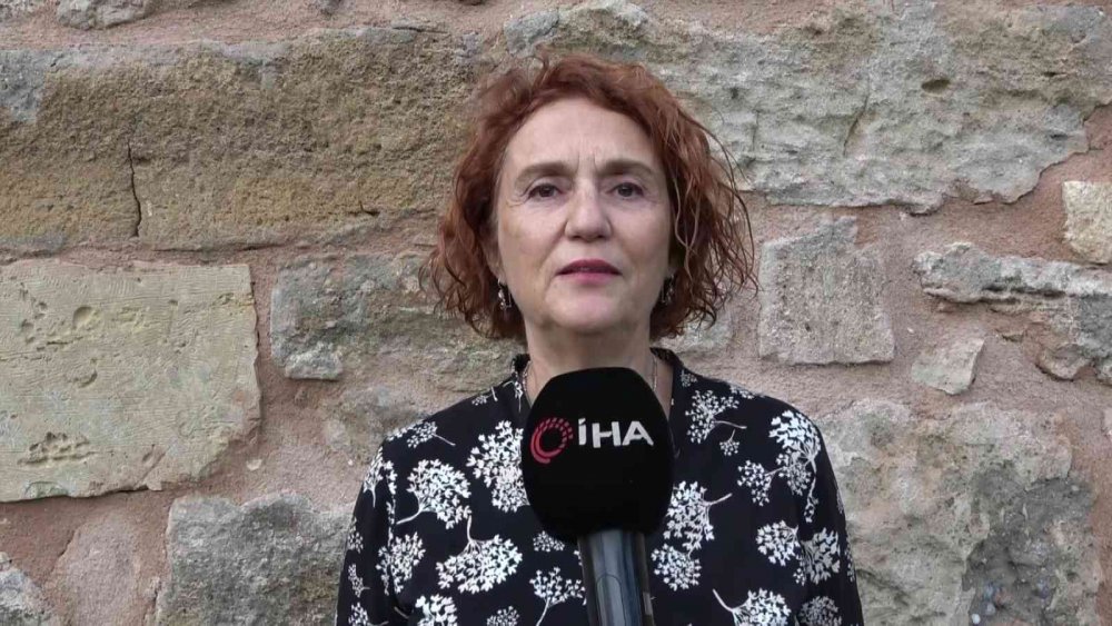 TAVLANIN ANTİK ÇAĞLARDAKİ DEDESİ OYUNUN TAŞ OYMASI SİNOP SURLARINDA GÜN YÜZÜNE ÇIKTI