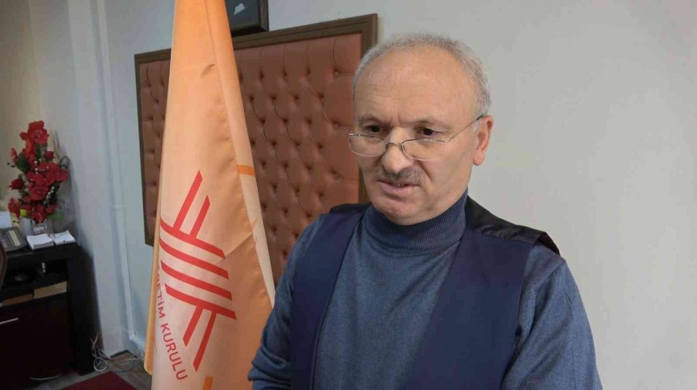 GİRESUN'U ŞEBİNKARAHİSAR, ALUCRA, ÇAMOLUK İLÇELERİYLE İÇ ANADOLU'YA BAĞLAYAN İŞÇİ VE KÖYLÜLERİN, MURÇ VE ÇEKİÇ KULLANILARAK BEDEN GÜCÜYLE YAPILAN 35 METRELİK HALİL RİFAT PAŞA TÜNELİ İLGİNÇ HİKAYESİYLE DİKKAT ÇEKİYOR