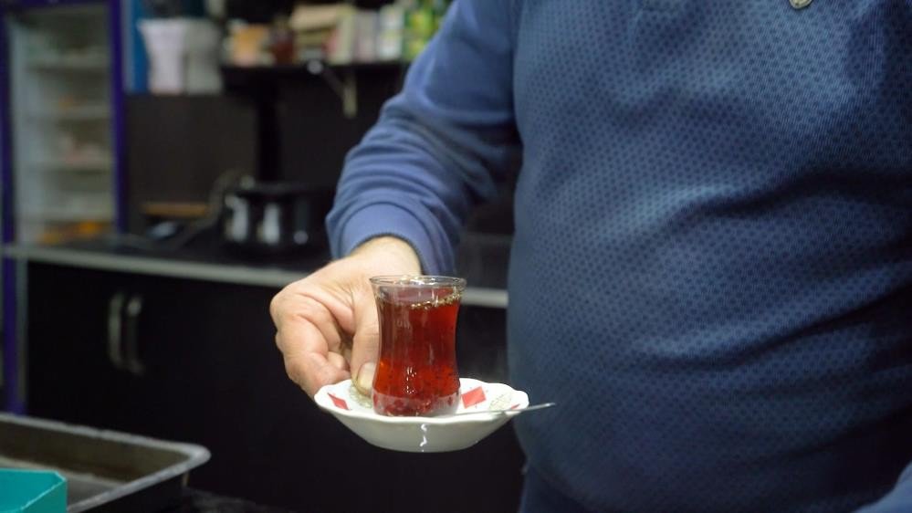 KÜLTÜR VE TURİZM BAKANLIĞI'NCA YAPILAN BAŞVURUNUN ARDINDAN "TÜRK ÇAY KÜLTÜRÜ', UNESCO SOMUT OLMAYAN KÜLTÜREL MİRAS LİSTESİ'NE YERİNİ ALDI