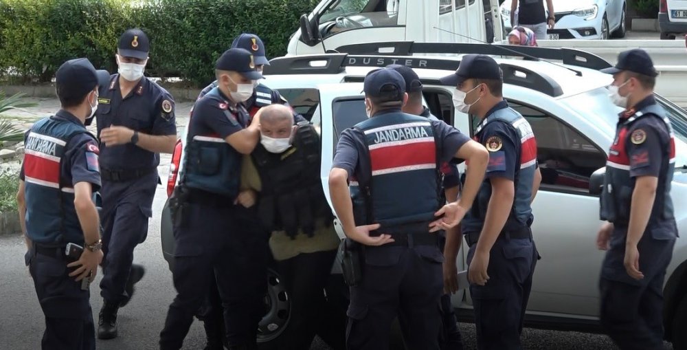 TRABZON'UN OF İLÇESİNDE 3 KIZINI TABANCA İLE ÖLDÜREN MÜEZZİN: “NE KARAR VERİLECEKSE RAZIYIM; SAYGI DUYUYORUM”