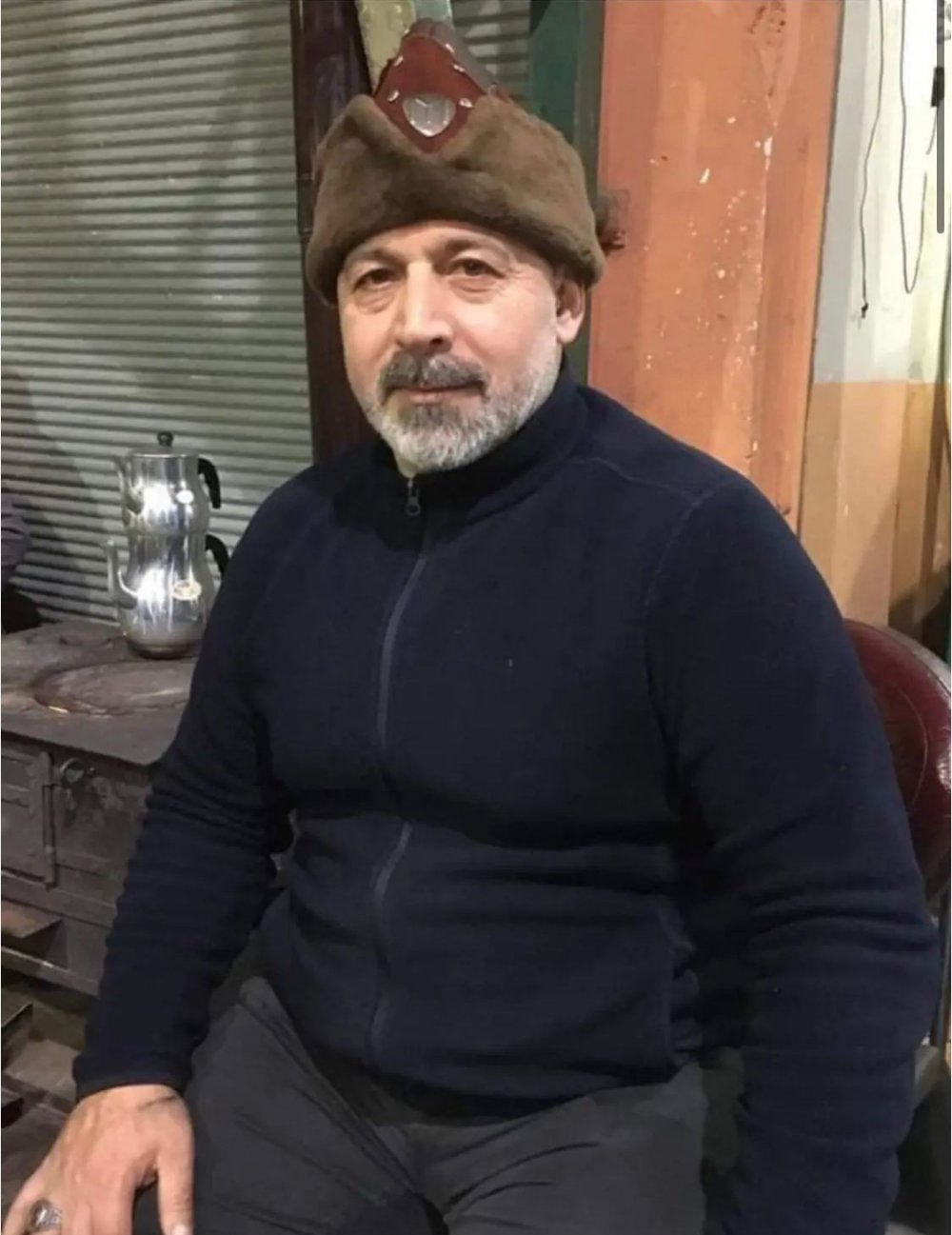 SİNOP'UN ERFELEK İLÇESİNDE ÖNCEKİ GÜN RİZELİ ERDAL DEMİR’İN ÖLÜMÜNE, İKİ KİŞİNİN İSE YARALANMASINA NEDEN OLAN SİLAHLI KAVGANIN TARAFLARINDAN ADLİYEYE SEVK EDİLEN 10 KİŞİDEN 5'İNİN TUTUKLANMASINA KARAR VERİLDİ