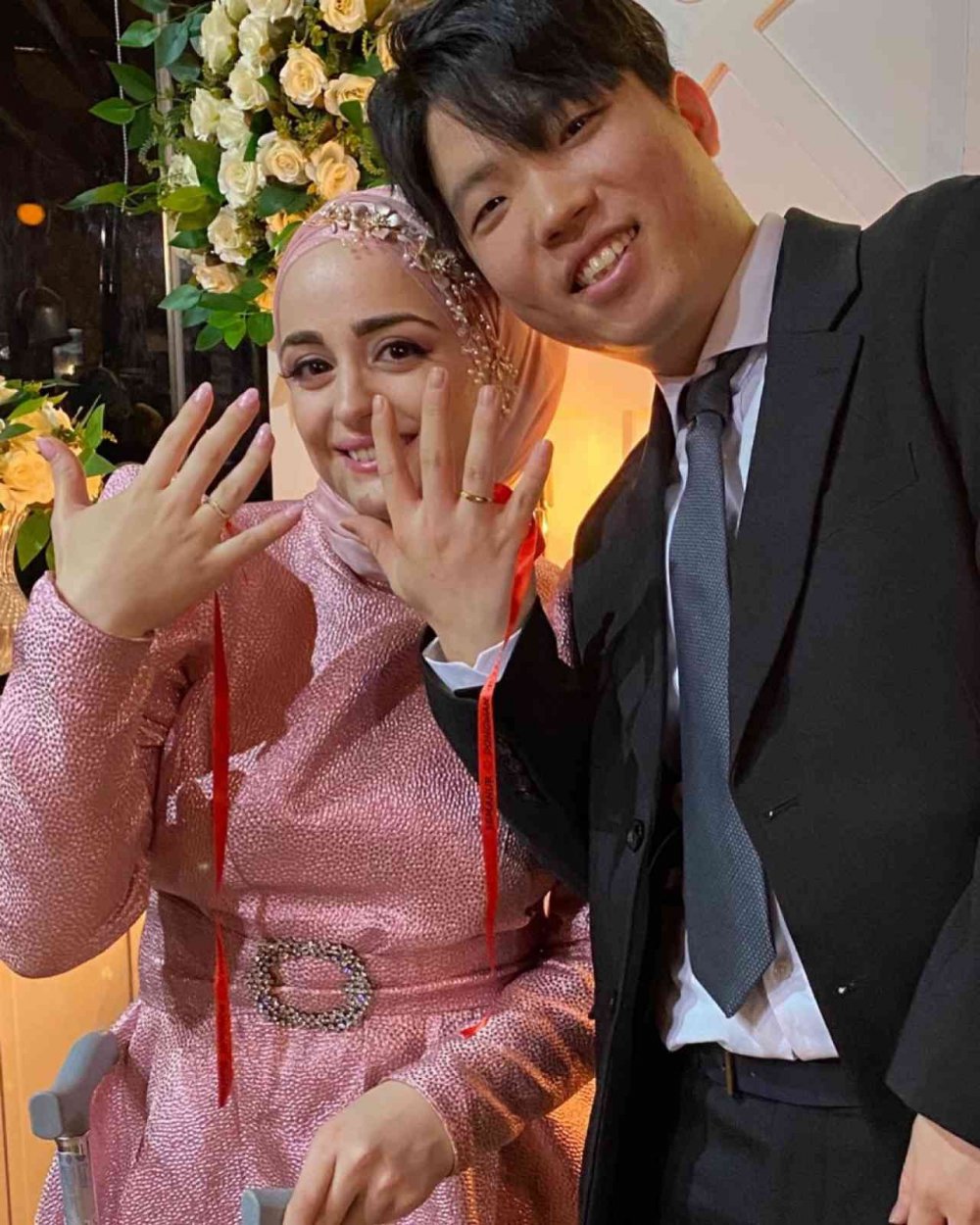 RİZELİ GENÇ KIZ 5 YIL ÖNCE DİL GELİŞTİRMEK İÇİN SOSYAL MEDYADA TANIŞIP, ARKADAŞLIK KURDUĞU GÜNEY KORELİ KOO DONGWAN İLE EVLİLİĞE İLK ADIMI ATTI