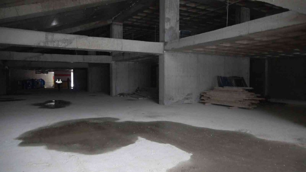 RİZE'NİN ÇAMLIHEMŞİN İLÇESİNDEKİ AYDER YAYLASINA YAPILACAK OLAN OTOPARK SAYESİNDE YAYLADA SADECE AKÜLÜ ARABALARLA GEZİLECEK