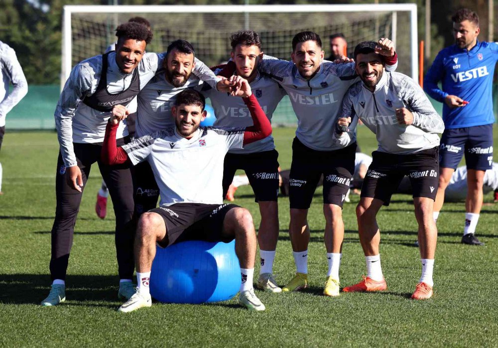 SPOR TOTO SÜPER LİG'İN 17. HAFTASINDA GİRESUNSPOR'U AĞIRLAYACAK OLAN TRABZONSPOR, BU MAÇIN HAZIRLIKLARINI MORALLİ BİR ŞEKİLDE SÜRDÜRMEYE DEVAM EDİYOR