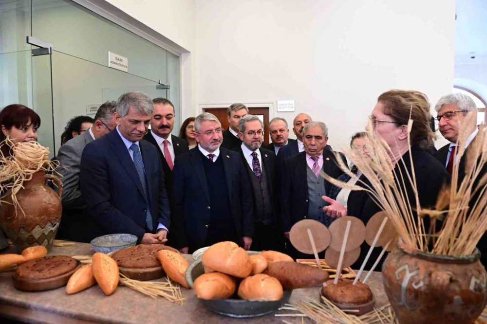 ÇORUM'DA HİTİTLERİN BİNLERCE YILLIK TARİHİ DİJİTAL KÜTÜPHANE İLE DÜNYAYA AÇILACAK