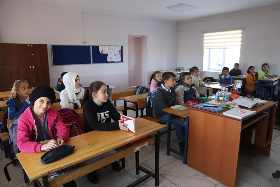 KÖYLERİN KALBİ OLAN KÖY YAŞAM MERKEZLERİ BAYBURTLU KADINLARA HEM EĞİTİM YUVASI OLDU HEM DE GELİR KAPISI OLDU