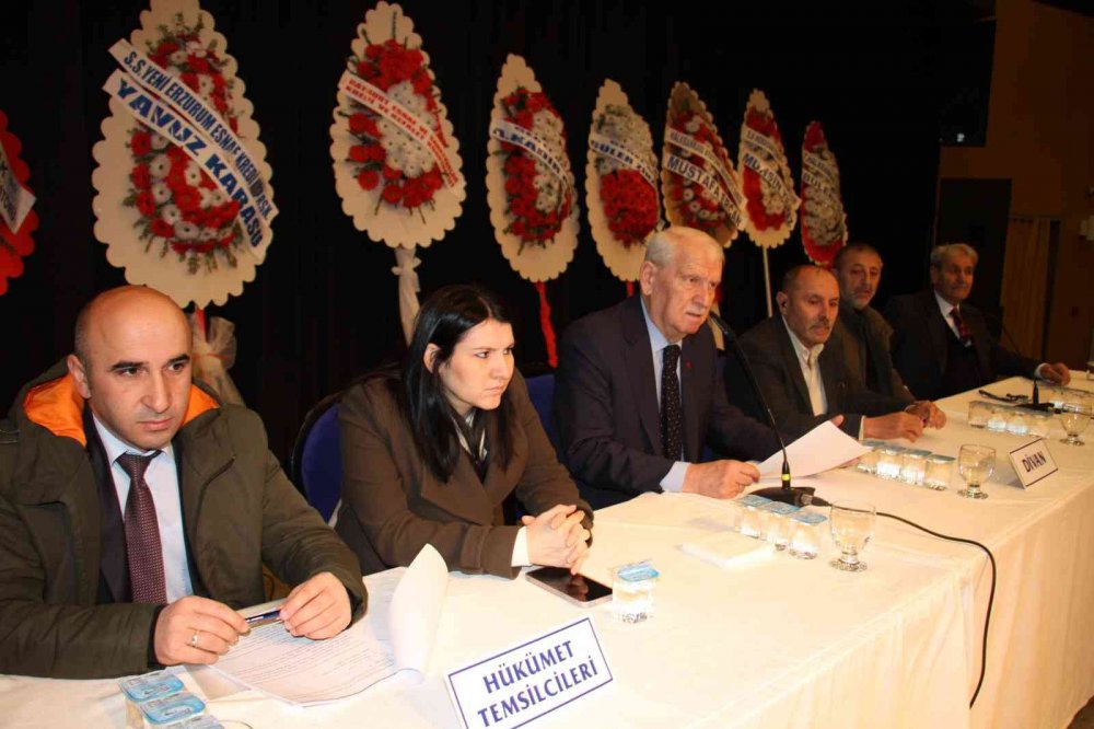 'İNTİBAK YASASI" ÇERÇEVESİNDE ERZURUM ESNAFI SANDIK BAŞINA GİTTİ. ERZURUM ESNAF SANATKARLAR KREDİ VE KEFALET KOOPERATİFİ'NİN GENEL KURULU YAPILDI. MÜRSEL KARATAŞ, İTTİFAKLA SEÇİMİ KAZANDI