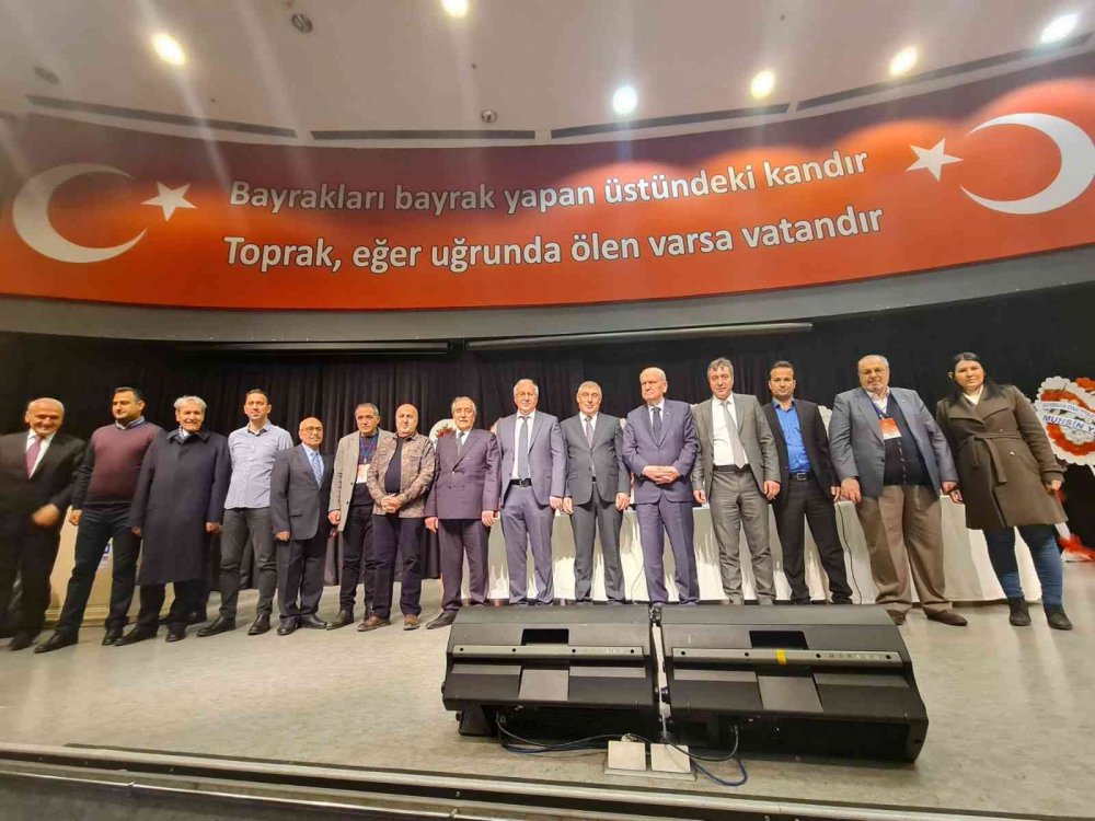 'İNTİBAK YASASI" ÇERÇEVESİNDE ERZURUM ESNAFI SANDIK BAŞINA GİTTİ. ERZURUM ESNAF SANATKARLAR KREDİ VE KEFALET KOOPERATİFİ'NİN GENEL KURULU YAPILDI. MÜRSEL KARATAŞ, İTTİFAKLA SEÇİMİ KAZANDI