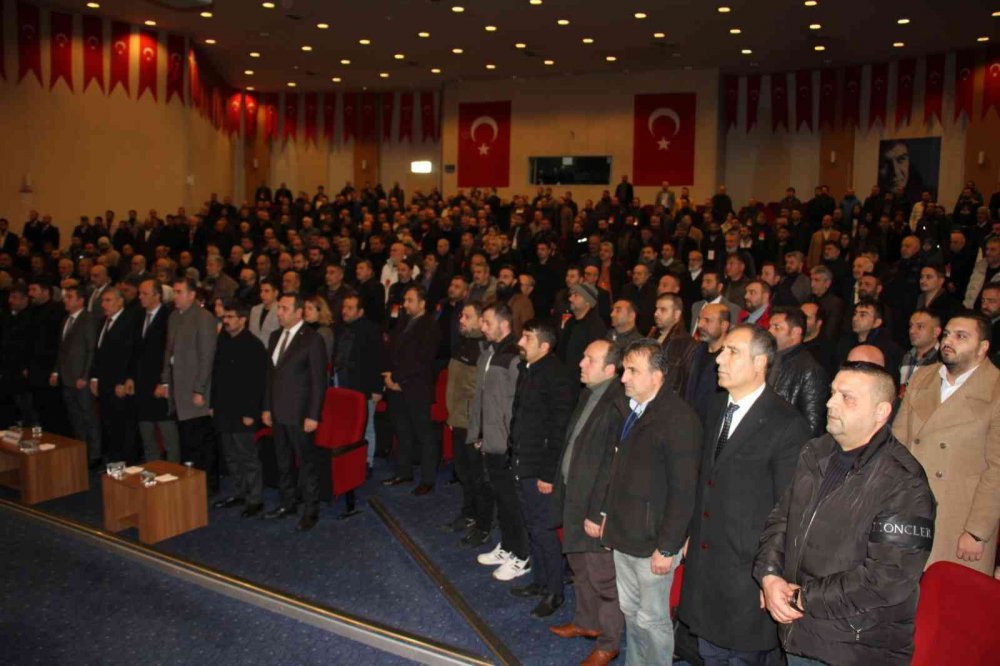 'İNTİBAK YASASI" ÇERÇEVESİNDE ERZURUM ESNAFI SANDIK BAŞINA GİTTİ. ERZURUM ESNAF SANATKARLAR KREDİ VE KEFALET KOOPERATİFİ'NİN GENEL KURULU YAPILDI. MÜRSEL KARATAŞ, İTTİFAKLA SEÇİMİ KAZANDI