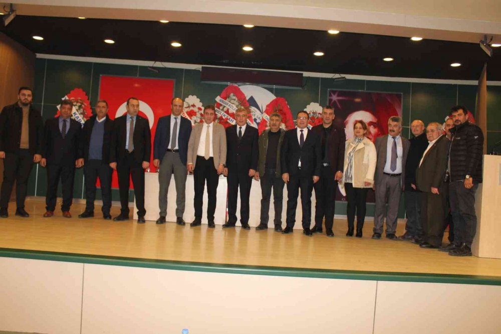 ERZURUM YENİ ESNAF VE SANATKÂRLAR KREDİ KEFALET KOOPERATİFİ'NİN 2023 YILI GENEL KURULA TEK LİSTE İLE GİREN MEVCUT BAŞKAN YAVUZ KARASU, ÜYELERİN TAMAMININ OYUNU ALARAK DÖRT YILLIĞINA YENİDEN BAŞKAN SEÇİLDİ