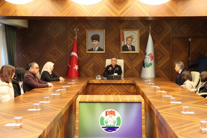 rize-vali-cocuklar-1.jpeg