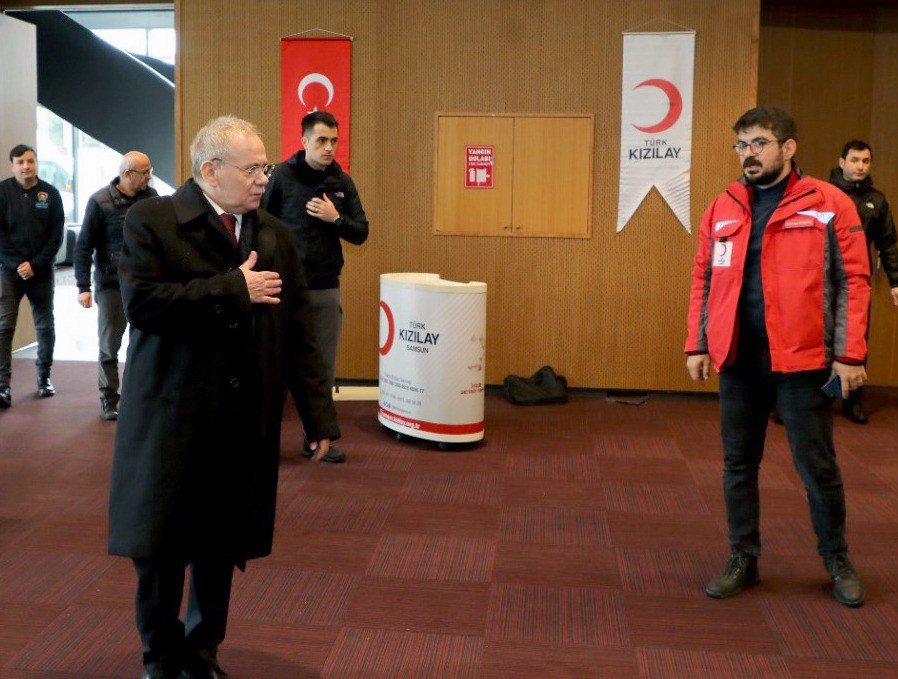 SAMSUN'DA DEPREMZEDELER İÇİN YÜRÜTÜLEN KAN BAĞIŞI KAMPANYASINDA 3 GÜNDE 2 BİN 545 KİŞİ KAN VERDİ