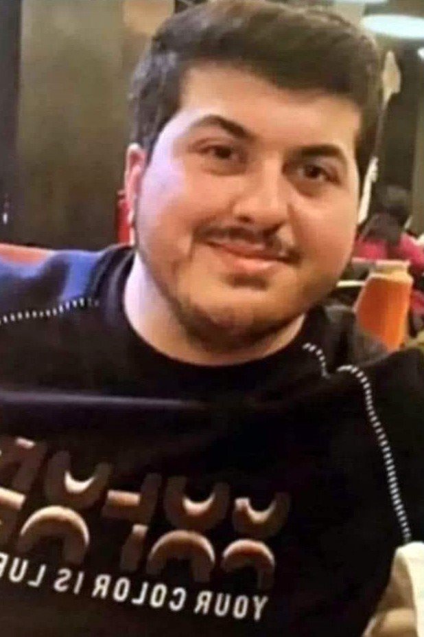 GÜMÜŞHANE'DEN HATAY'A OTOMOBİL ALMAK İÇİN GİDEN VE KALDIĞI OTELİN DEPREM NEDENİYLE YIKILMASI SONUCU CANSIZ BEDENİNE 3 GÜN SONRA ULAŞILAN 23 YAŞINDAKİ ONUR YILMAZ SON YOLCULUĞUNA UĞURLANDI