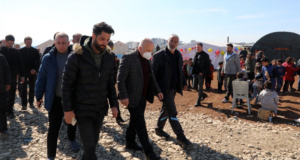 ERZURUM BÜYÜKŞEHİR BELEDİYESİ'NE BAĞLI ERZURUM SU VE KANALİZASYON İDARESİ (ESKİ) GENEL MÜDÜRLÜĞÜ EKİPLERİ, ASRIN FELAKETİNİN YAŞANDIĞI ADIYAMAN KENTİNİN ALTYAPISINI BAŞTAN AŞAĞI ONARIYOR