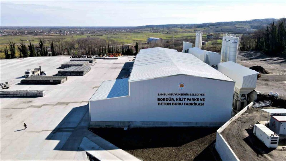 SAMSUN BÜYÜKŞEHİR BELEDİYESİ, AFET BÖLGESİNE 10 BİN BORDÜR TAŞI VE 71 BİN 545 LİTRE YAKIT DESTEĞİ SAĞLADI