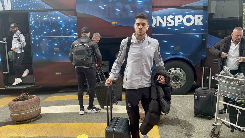 TRABZONSPOR, UEFA AVRUPA KONFERANS LİGİ PLAY-OFF TURU RÖVANŞ MAÇINDA YARIN DEPLASMANDA OYNAYACAĞI BASEL MAÇI İÇİN İSVİÇRE'YE GİTTİ