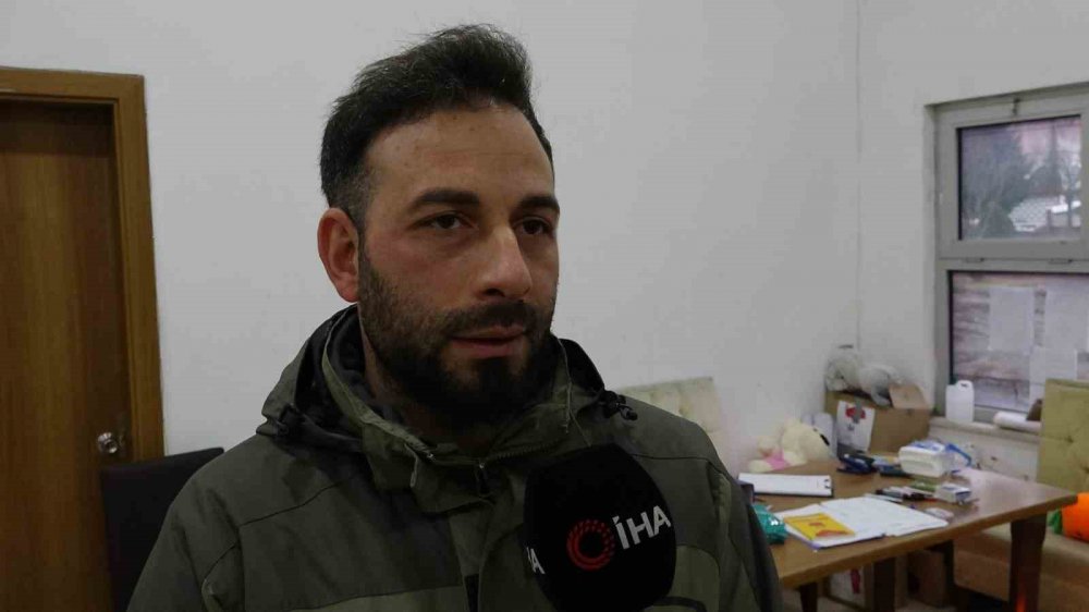 TRABZON'UN SÜRMENE İLÇESİNDE DÜĞÜN İÇİN BİRİKTİRDİKLERİ ALTINLARI SAKLADIKLARI AYAKKABIYI YANLIŞLIKLA DEPREM BÖLGESİNE YARDIM İÇİN GÖNDEREN AKYASAN AİLESİ GAZİANTEP'E  GÖNDERDİ