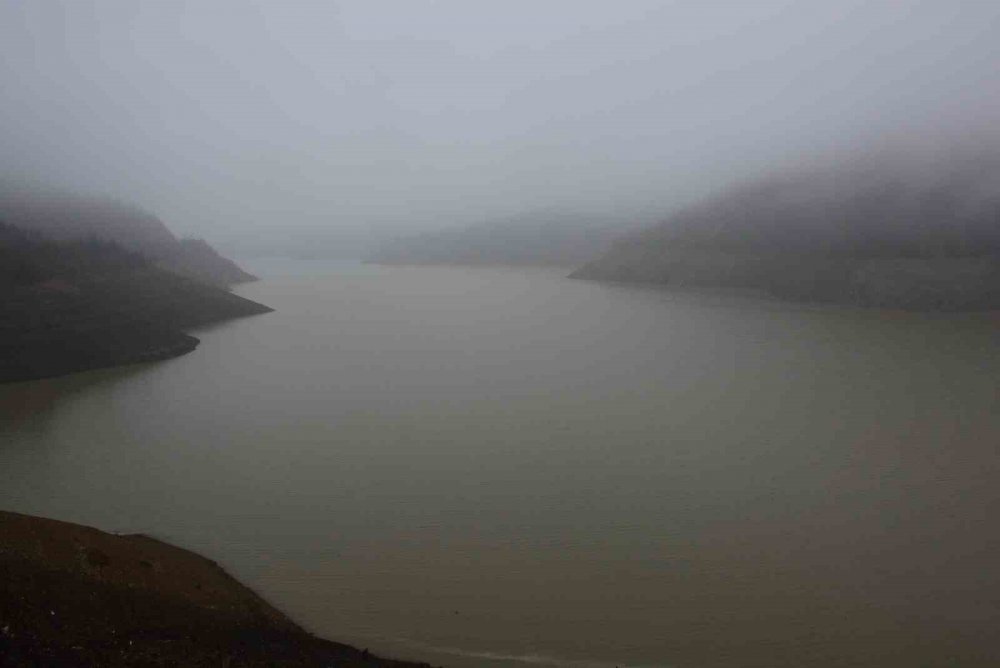 OLAĞANÜSTÜ KURAKLIK RİSKİ OLDUĞU BELİRLENEN 15 İLDEN BİRİ OLAN KOCAELİ'DE YÜKSEK KESİMLERDEKİ KARLARIN ERİMESİYLE YUVACIK BARAJI'NIN DOLULUK ORANI YÜZDE 42'YE ÇIKTI