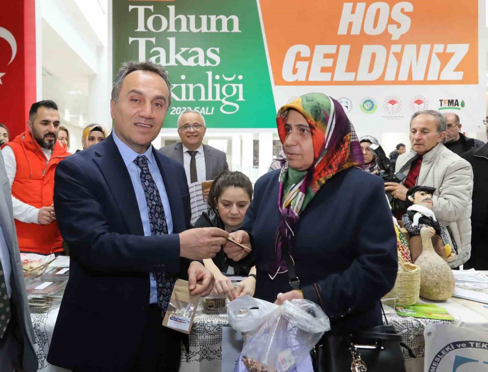 TOKAT'TA, ATA TOHUMLARININ GEN MİRASI OLARAK KALMASI, ÇOĞALTILARAK GELECEK NESİLLERE AKTARILMASI İÇİN DÜZENLENEN ETKİNLİK YOĞUN İLGİ GÖRDÜ