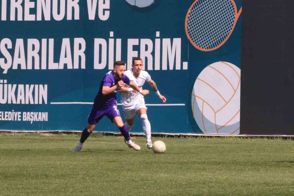 TFF 3. LİG 1. GRUP'TA MÜCADELE EDEN BELEDİYE DERİNCESPOR 25. HAFTA KARŞILAŞMASINDA KONUK ETTİĞİ 52 ORDUSPOR İLE 1-1 BERABERE KALDI