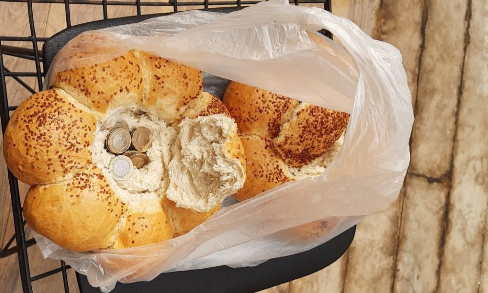 SAMSUN BÜYÜKŞEHİR BELEDİYESİ ZABITA DAİRESİ BAŞKANLIĞI EKİPLERİ, RAMAZAN AYINI FIRSAT BİLEREK VATANDAŞLARIN İNANÇ VE MERHAMET DUYGULARINI SÖMÜREN DİLENCİLERE GÖZ AÇTIRMIYOR