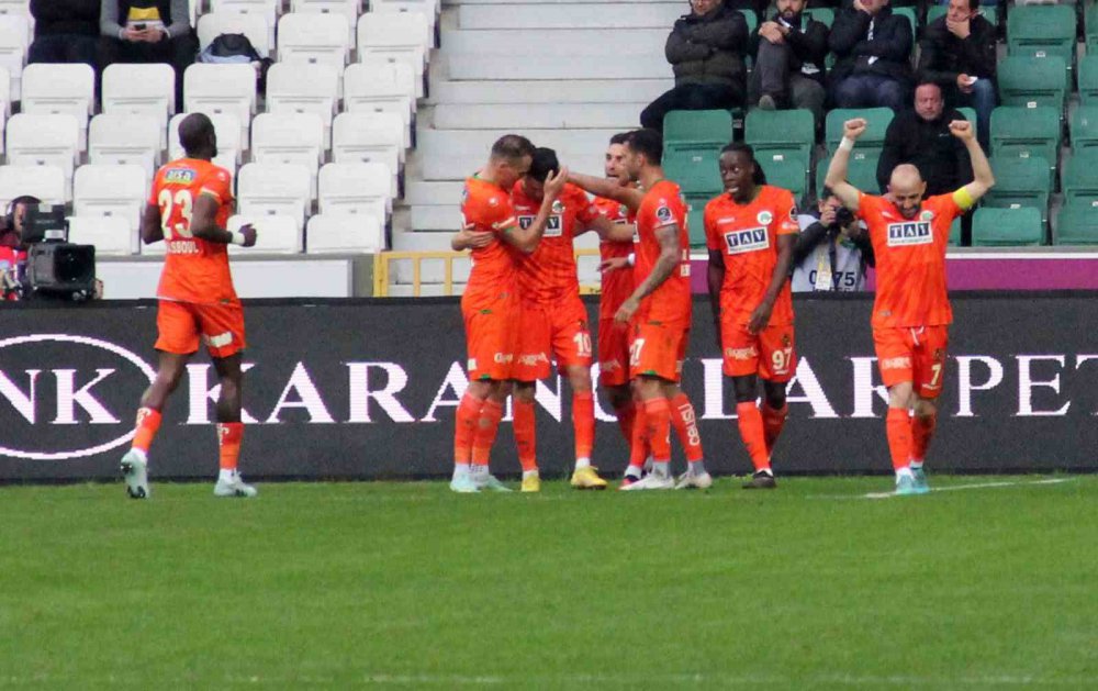 SPOR TOTO SÜPER LİG'İN 27. HAFTASINDA GİRESUNSPOR SAHASINDA KARŞILAŞTIĞI ALANYASPOR'LA 2 - 2 BERABERE KALDI