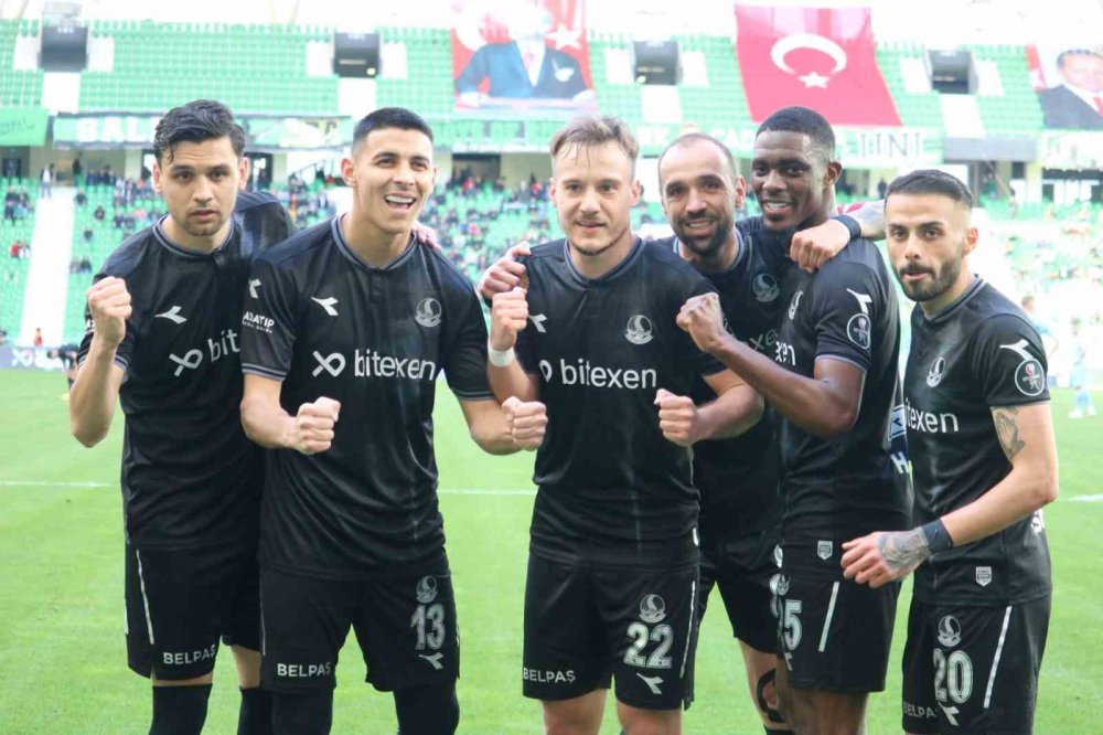 SPOR TOTO 1. LİG 31.HAFTASINDA SAKARYASPOR, KONUK ETTİĞİ MANİSA FUTBOL KULUBÜ'NÜ 2 - 0 MAĞLUP ETTİ