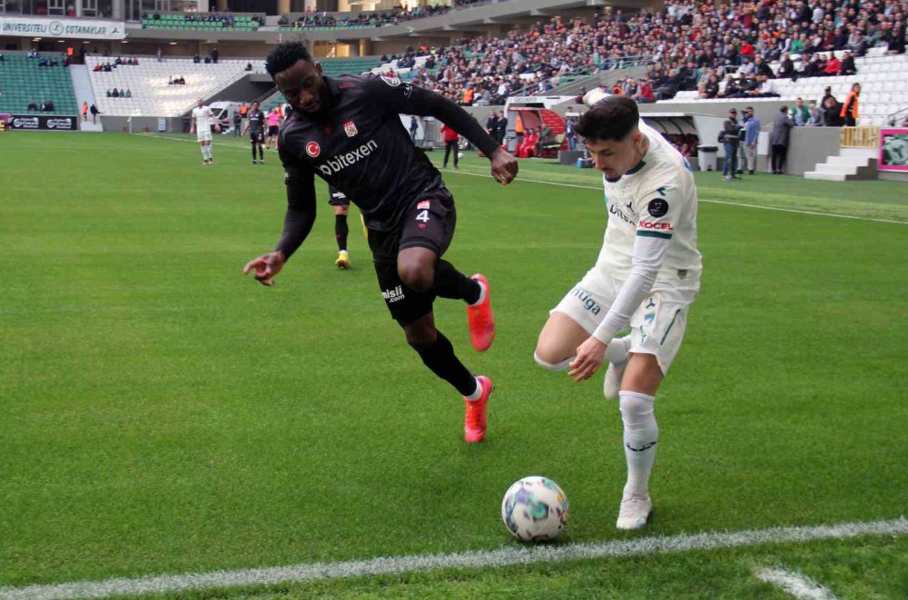 SPOR TOTO SÜPER LİG'İN 29.HAFTASINDA GİRESUNSPOR, SAHASINDA KARŞILAŞTIĞI SİVASSPOR'U 1 - 0 MAĞLUP ETTİ