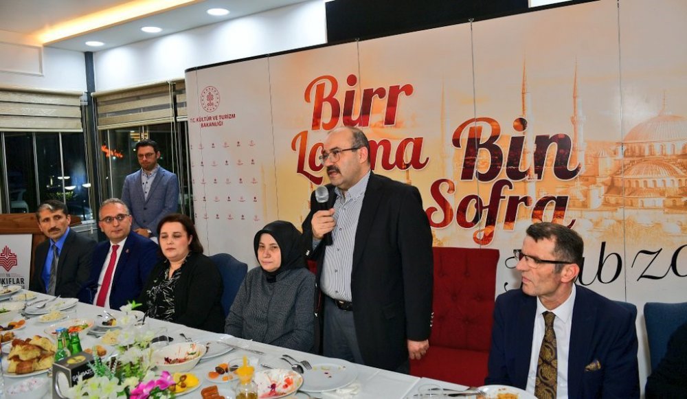 KÜLTÜR VE TURİZM BAKANLIĞI TARAFINDAN TRABZON’DA DÜZENLENEN "BİR LOKMA, BİN SOFRA" İFTAR PROGRAMINDA YAKLAŞIK 650 KİŞİ BİR ARAYA GELDİ