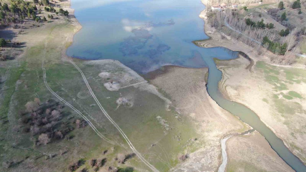 KASTAMONU'NUN İÇME SUYU İLE TARIMSAL SULAMA İHTİYACINI KARŞILAYAN KARAÇOMAK BARAJI'NDA DOLULUK SEVİYESİ, KAR SULARI VE SAĞANAK YAĞIŞLARLA YÜZDE 60'A ULAŞTI