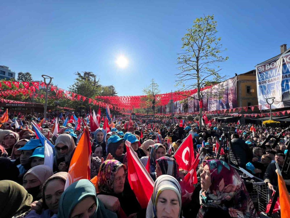 CUMHURBAŞKANI ERDOĞAN: “TRABZON KANDİL’DEN SEVİLMEZ, PENSİLVANYA’DAN SEVİLMEZ, LONDRA’DAN SEVİLMEZ”