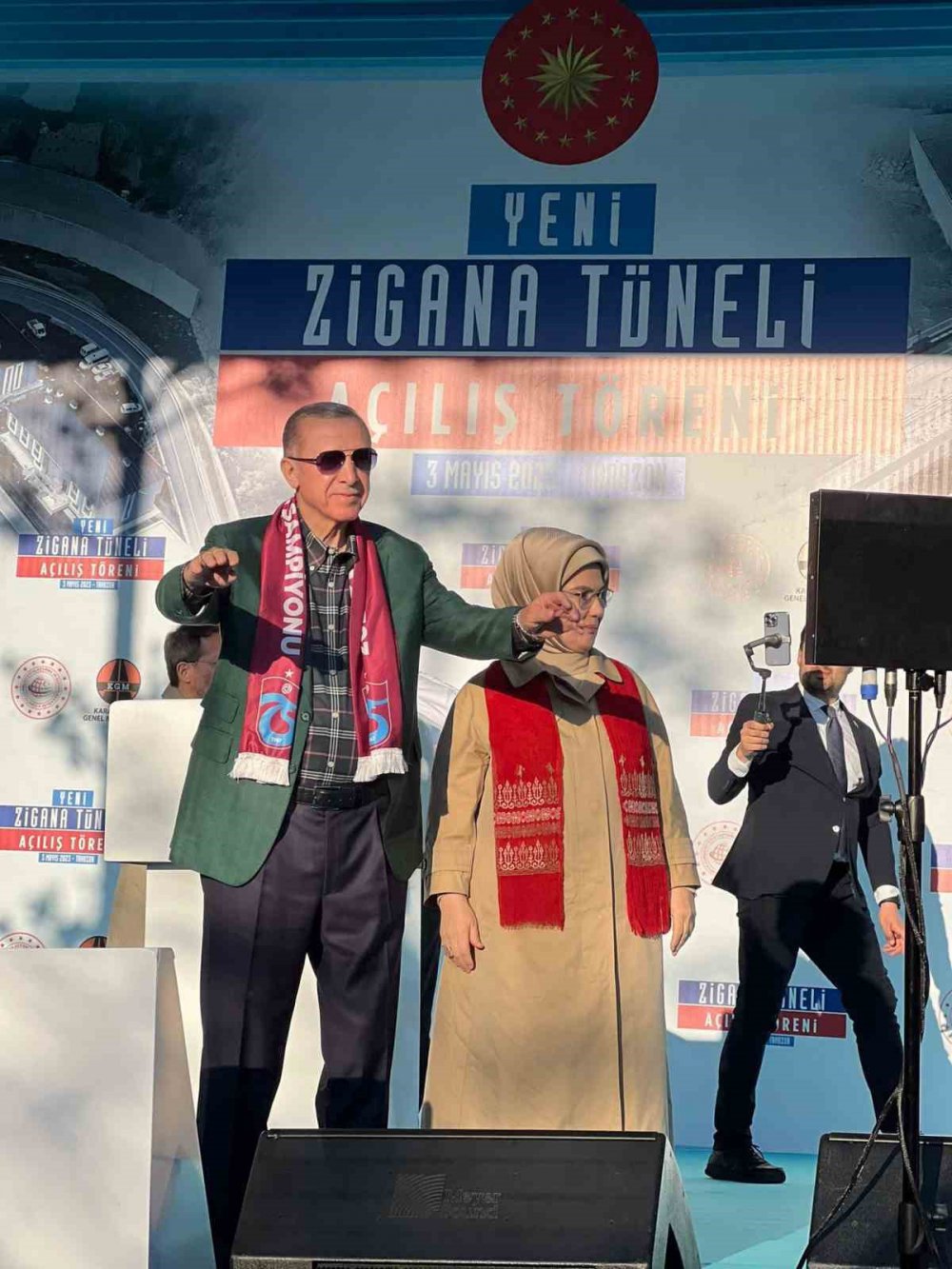 CUMHURBAŞKANI ERDOĞAN: “TRABZON KANDİL’DEN SEVİLMEZ, PENSİLVANYA’DAN SEVİLMEZ, LONDRA’DAN SEVİLMEZ”