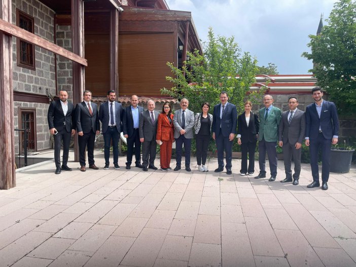 anadolu-yayincilar-1.jpeg