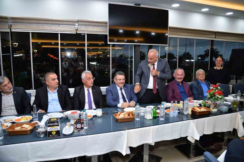 TRABZON BÜYÜKŞEHİR BELEDİYE BAŞKANI MURAT ZORLUOĞLU, ARTVİN, GİRESUN, BAYBURT VE GÜMÜŞHANE HEMŞEHRİ DERNEKLERİYLE BULUŞTU