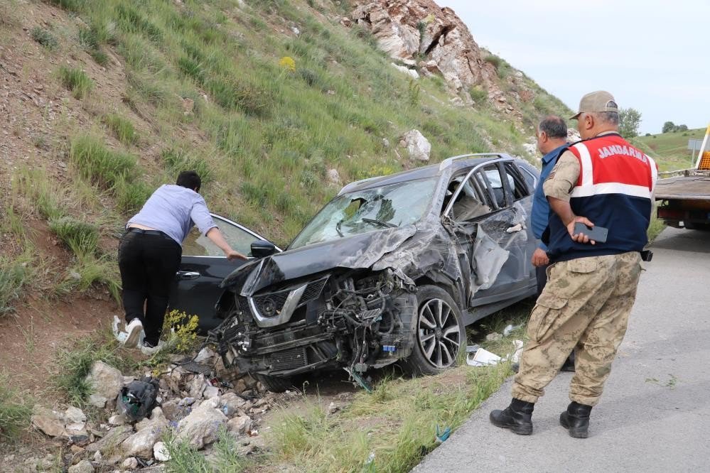 BAYBURT’TA GEÇTİĞİMİZ YIL 166 ADET ÖLÜMLÜ YARALANMALI TRAFİK KAZASI MEYDANA GELDİ