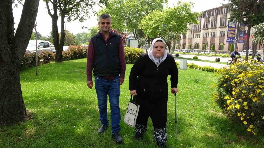 Ordu'da, kendisini banka görevlisi olarak tanıtan dolandırıcılara inanan kişi 60 bin lira dolandırıldı. DOLANDIRICILAR 60 BİN TL’SİNİ ALIP 