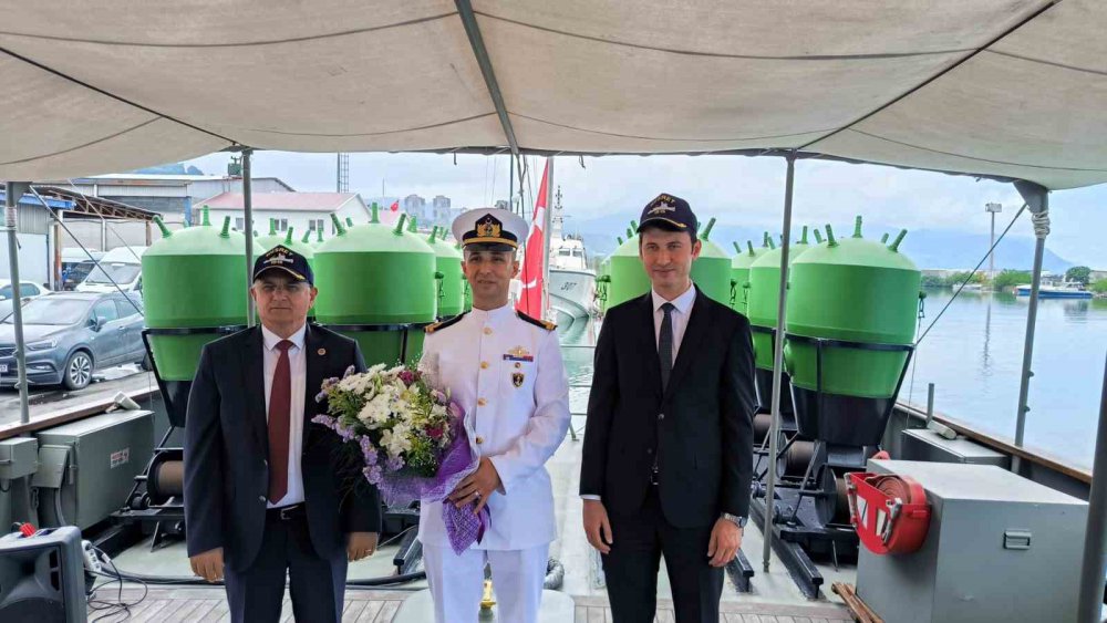 ÇANAKKALE'DE 1915'TE KURTULUŞ SAVAŞI'NDA DÖŞEDİĞİ MAYINLARLA SAVAŞIN SEYRİNİ DEĞİŞTİREN TCG NUSRET MAYIN GEMİSİ HOPA LİMANI'NDAKİ SAHİL GÜVENLİK KOMUTANLIĞI İSKELESİNDE ZİYARETE AÇILDI