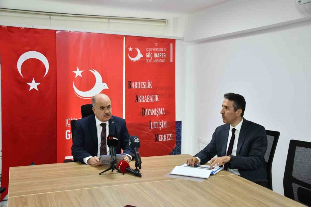 SAMSUN VALİSİ DOÇ. DR. ZÜLKİF DAĞLI, 10 ŞUBAT 2022'DE 48 BİN 140 OLAN ULUSLARARASI VE GEÇİCİ KORUMA KAPSAMINDAKİ SIĞINMACININ SON 16 AYDAKİ ÇALIŞMALARLA YÜZDE 39 ORANINDA BİR AZALIŞLA 29 BİN 400'E KADAR DÜŞTÜĞÜNÜ AÇIKLADI