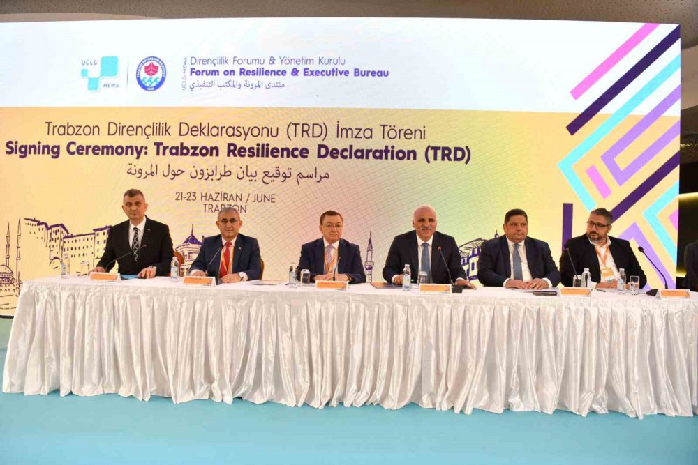 BİRLEŞMİŞ KENTLER VE YEREL YÖNETİMLER ORTA DOĞU VE BATI ASYA BÖLGE TEŞKİLATI (UCLG MEWA) DİRENÇLİLİK FORUMU VE YÖNETİM KURULU TOPLANTISI ÇERÇEVESİNDE "TRABZON DİRENÇLİLİK DEKLARASYONU" İMZALANDI