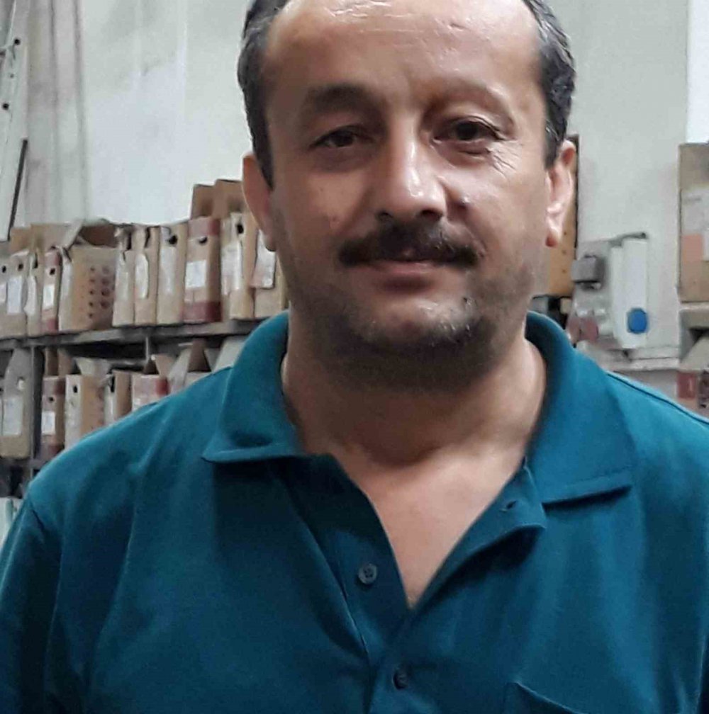 GİRESUN SİS DAĞI YAYLASI'NDAN GÖRELE İSTİKAMETİNE GİTMEKTE OLAN ARAÇ SİS NEDENİYLE YOLDAN ÇIKMASI SONUCU İNİŞDİBİ MEVKİİNDE UÇURUMDAN YUVARLANDI. KAZADA AHMET ARSLAN VE LATİF KEÇECİ HAYATINI KAYBETTİ
