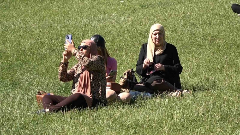 AYDER YAYLASI’NI KURBAN BAYRAMI TATİLİ BOYUNCA 100 BİNE YAKIN TURİST ZİYARET ETTİ