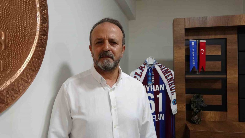 TRABZON'UN YÜZDE 300'E YAKLAŞAN KİRA ARTIŞ ORANLARIYLA TÜRKİYE GENELİNDE İLK SIRAYI ALDIĞI BELİRTİLDİ. TRABZON'DA DÜĞÜN YAPACAK GENÇLERİN EV BULAMAMA NEDENİYLE DÜĞÜNLERİNİ ERTELEMEK ZORUNDA KALDIĞI BELİRTİLDİ