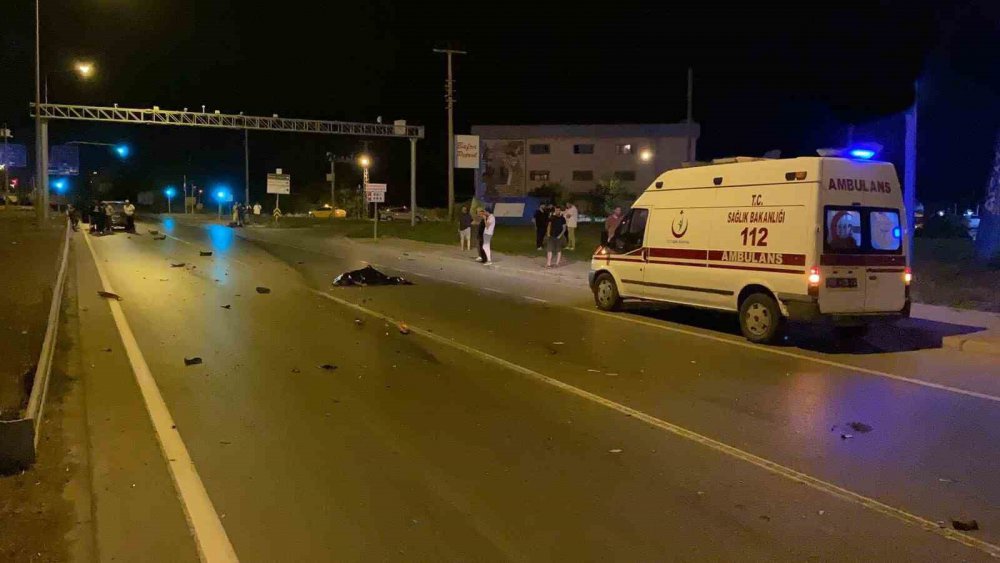 SAMSUN'UN BAFRA İLÇESİNDE MOTOSİKLET İLE OTOMOBİLİN ÇARPIŞTIĞI KAZADA MOTOSİKLET SÜRÜCÜSÜ FERDİ YILMAZ HAYATINI KAYBETTİ