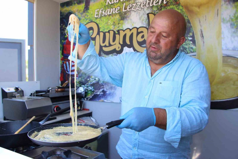 TRABZON'DA GİRİŞİMCİ İŞADAMI MURAT ONUR, 5 YIL EMEK VEREREK GELİŞTİRDİĞİ YÖNTEMLE KARADENİZ YÖRESİNİN MEŞHUR YEMEĞİ KUYMAĞI DONDURULMUŞ HALDE PAKETLEMEYİ BAŞARDI