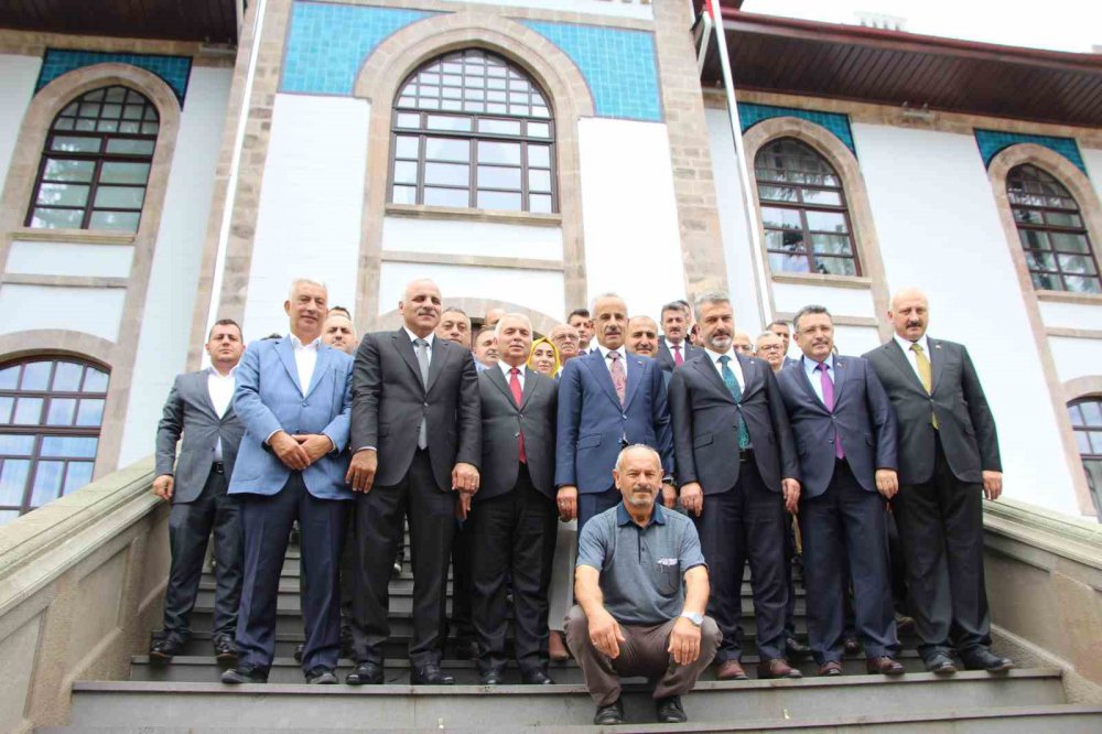 ULAŞTIRMA VE ALTYAPI BAKANI ABDULKADİR URALOĞLU TRABZON'DA.BAKAN URALOĞLU ,  “TRABZONUMUZA YENİ BİR HAVALİMANI KAZANDIRMAK İÇİN ÇALIŞMALARA BAŞLADIK” DEDİ