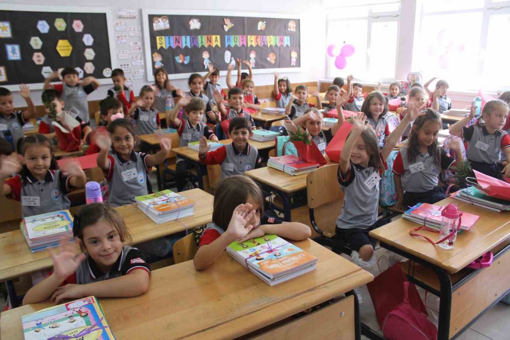 ORDU'DA 125 BİN ÖĞRENCİ VE 11 BİN 500 BİN ÖĞRETMEN İLE EĞİTİM-ÖĞRETİM YILI BAŞLADI