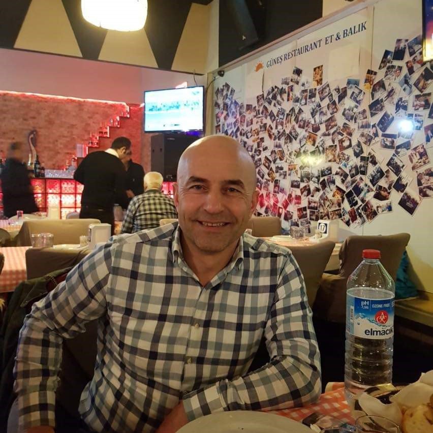 TRABZON'UN YOMRA İLÇESİNDE İKİ KARDEŞ ARASINDA YOL VE ARAÇ PARK ETME MESELESİ YÜZÜNDEN ÇIKAN KAVGADA ŞÜKRÜ IĞCI KARDEŞİ OSMAN IĞCI VE YENGESİ NECLA IĞCI'YI SİLAHLA VURARAK ÖLDÜRDÜ