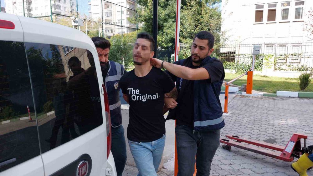 SAMSUN'DA EŞİNİN ÖLÜMÜNDEN CEZA ALAN DOKTORU SİLAHLA REHİN ALIP KAÇIRAN G. ERİŞ ADLİYEYE SEVK EDİLDİ