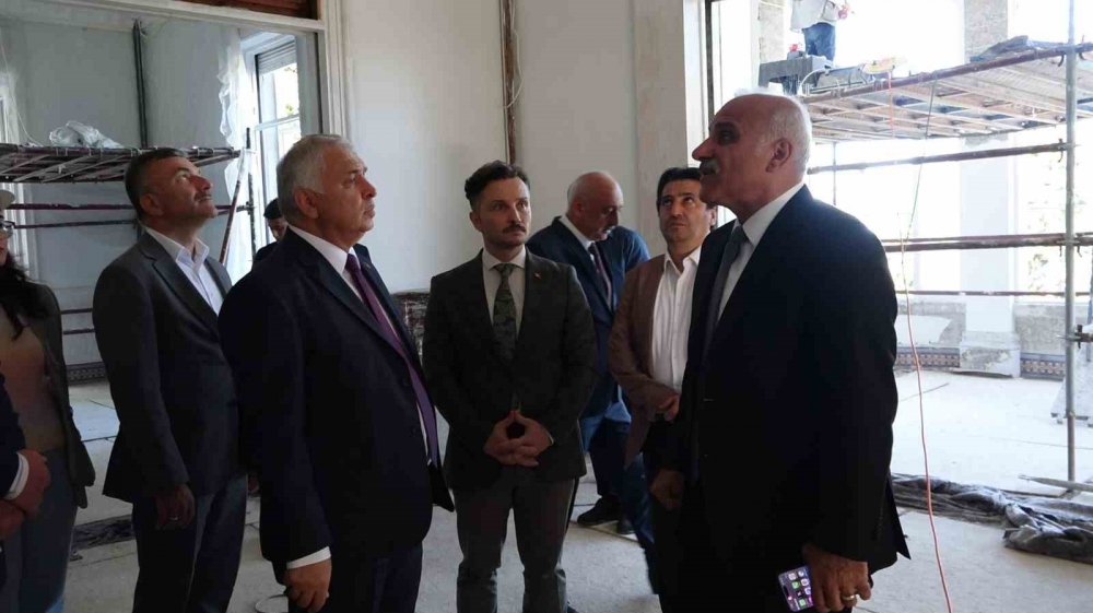 MUSTAFA KEMAL ATATÜRK'ÜN VASİYETİNİ YAZDIĞI YER OLARAK BİLİNEN TRABZON'DAKİ ATATÜRK KÖŞKÜ'NDE BAŞLATILAN RESTORASYON ÇALIŞMALARINDA SONA GELİNDİ